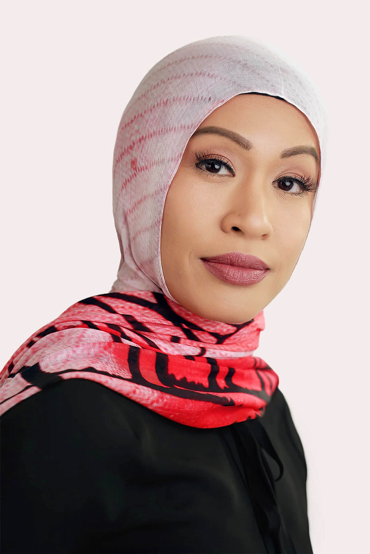 Modal Hijab - Alpine Glimmer