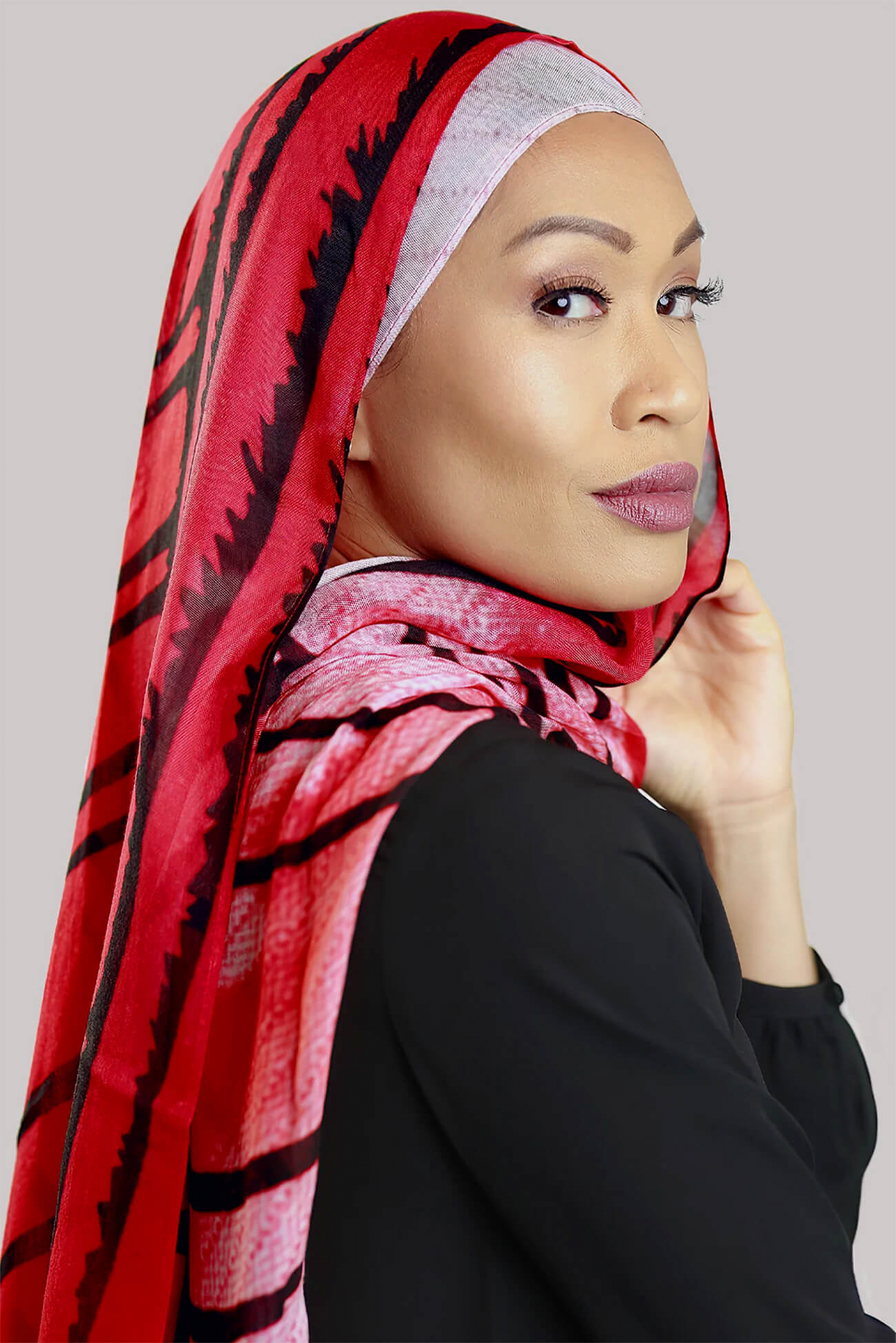 Modal Hijab - Alpine Glimmer