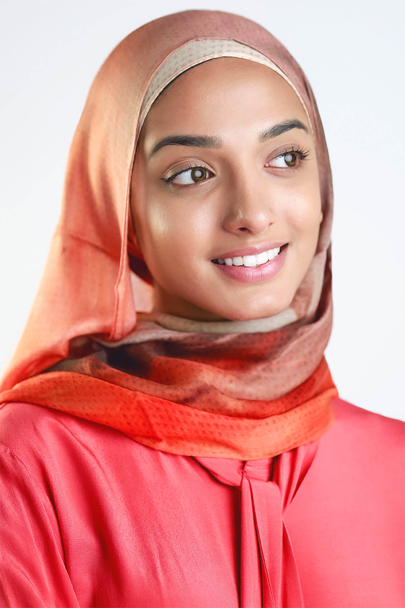 Modal Hijab - Breezy Bloom