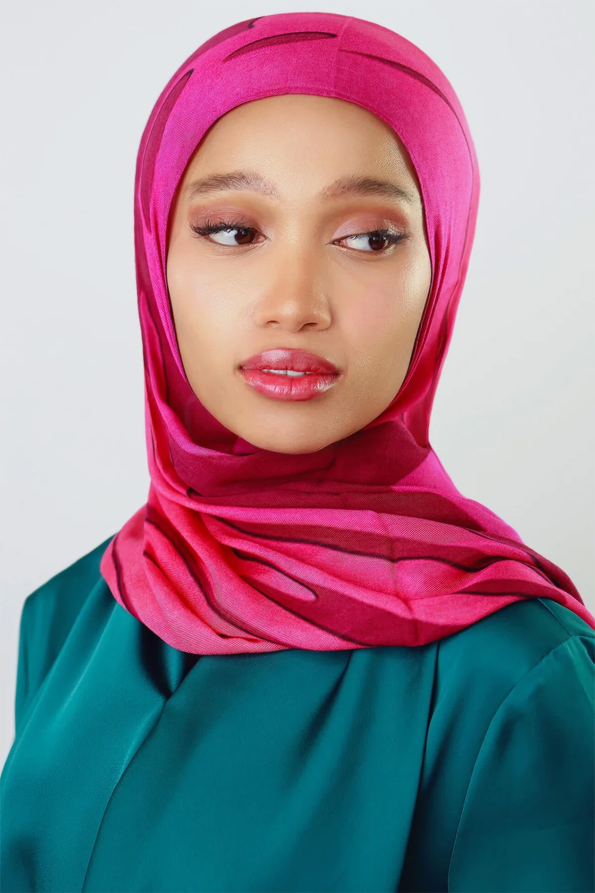 Modal Hijab - Charmella Whims