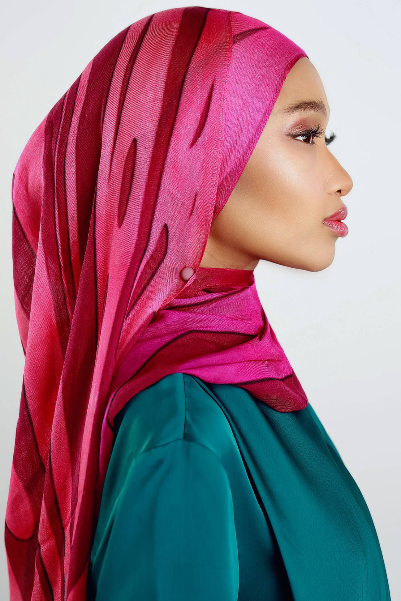 Modal Hijab - Charmella Whims