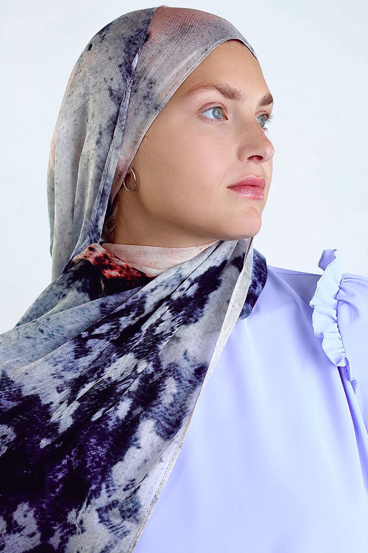 Modal Hijab - Frosty Flair